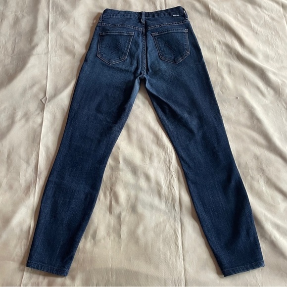 MOTHER- High Waisted Looker Skinny Jeans in Dark Wash Clean Sweep Size 25 - Picture 6 of 10